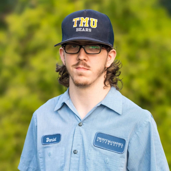 Image of staff member of Daniel Lewis