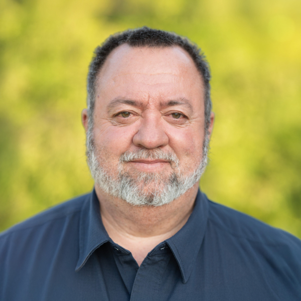 Image of staff member of Roger Smith